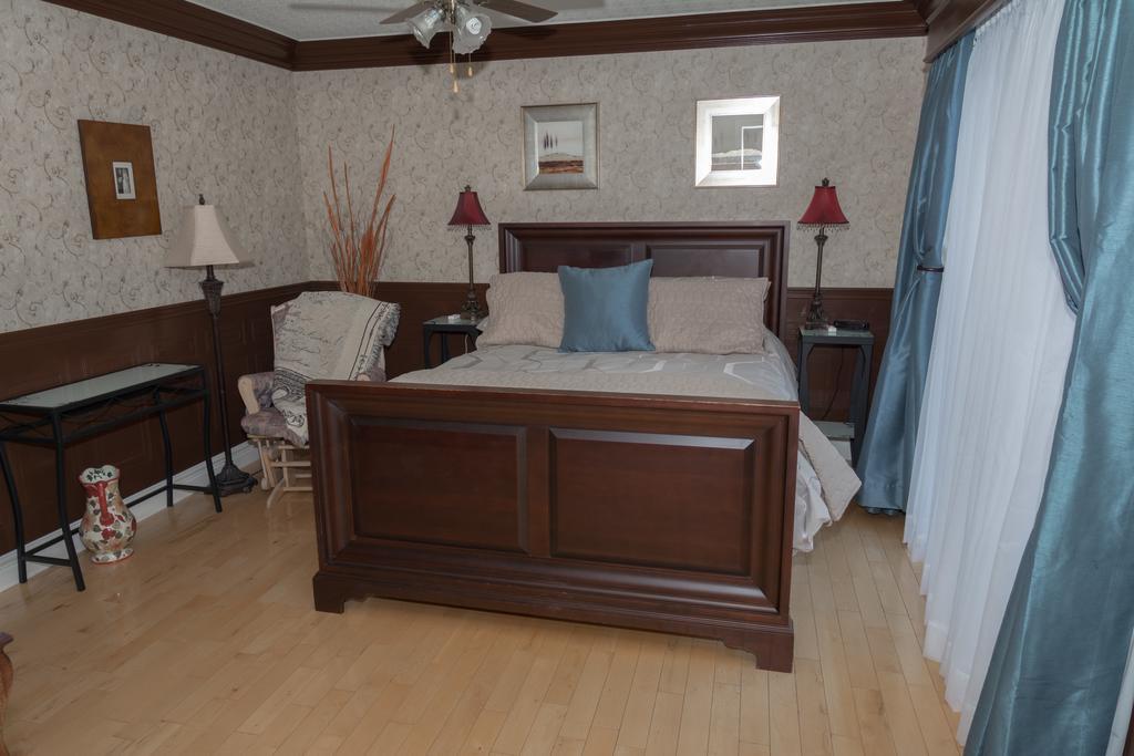 Au Nidaigle Bed and Breakfast Saint-Basile Exteriör bild